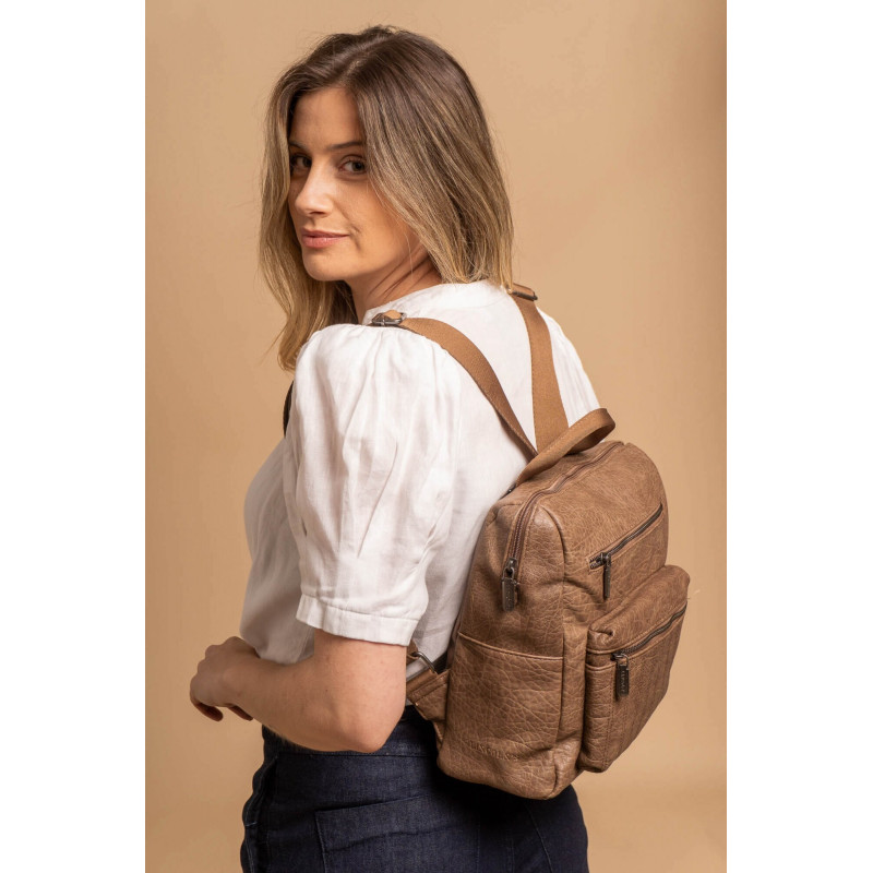 MOCHILA CLAVEL