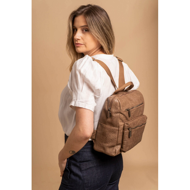 MOCHILA CLAVEL